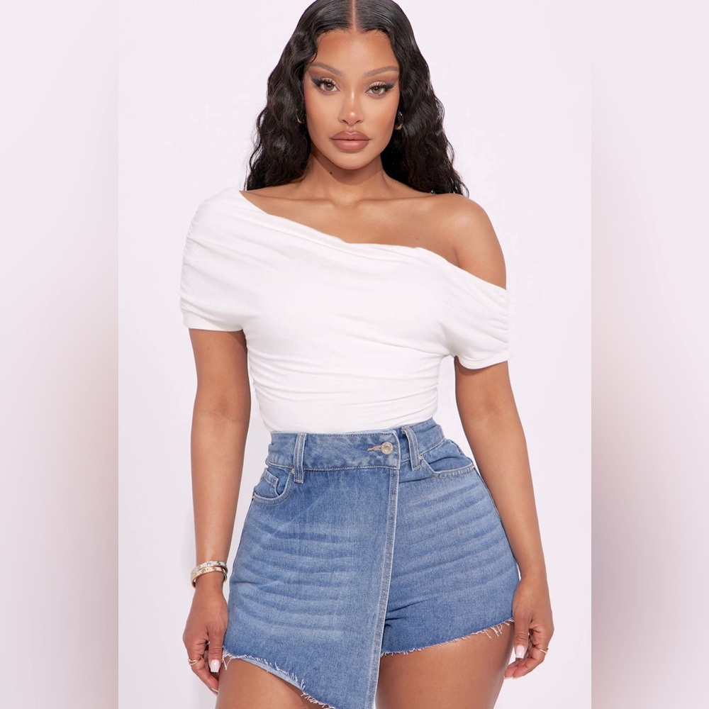 Fashion Nova oksana one shoulder top - ivory